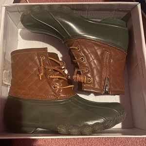 steven madden rubber boots